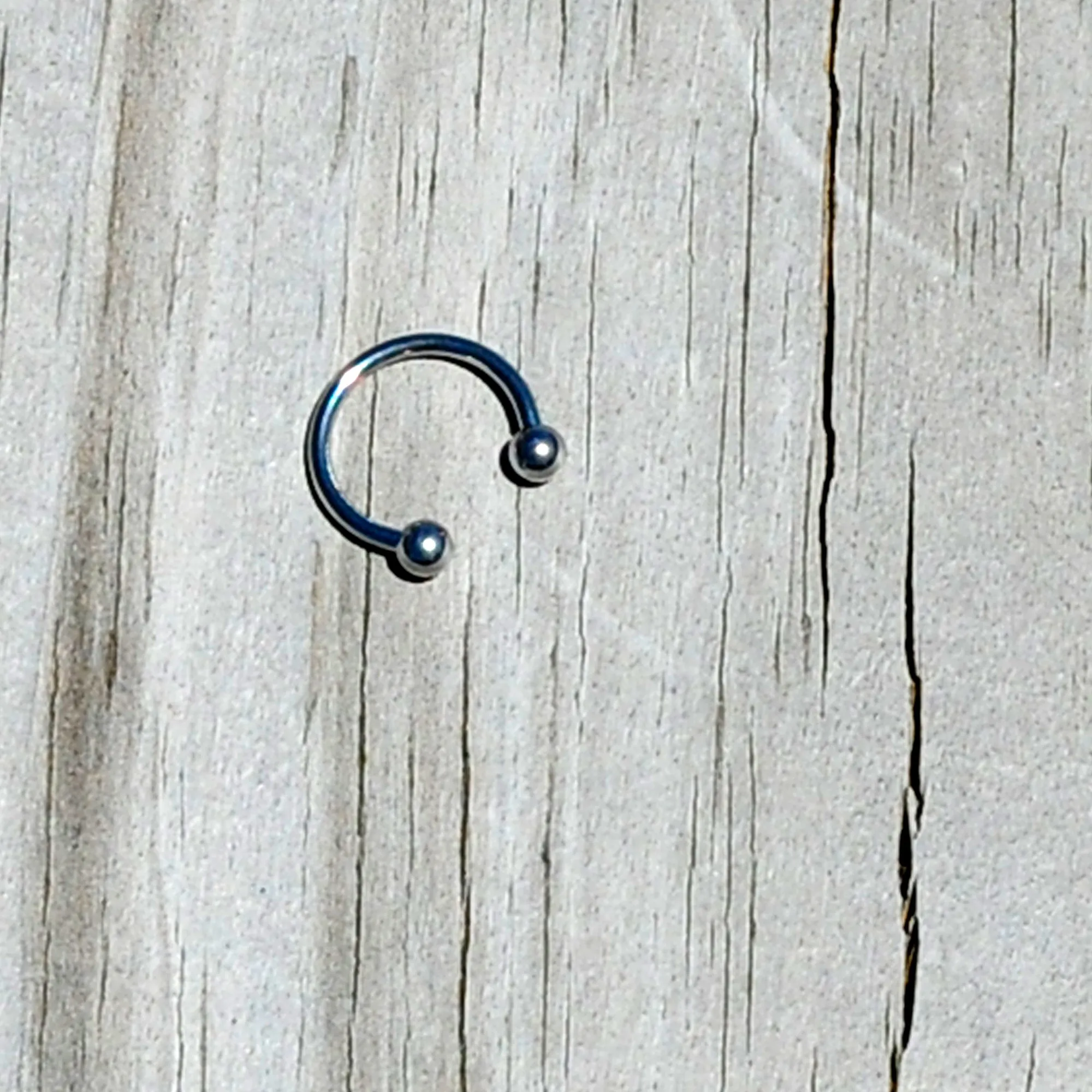 16 Gauge 5/16 Stainless Steel Horseshoe Circular Barbell