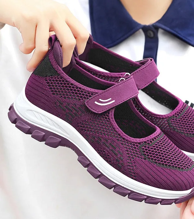 Adjustable and Soft Minimalist Sneakers for Elegant Women