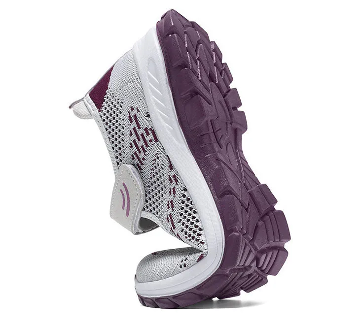 Adjustable and Soft Minimalist Sneakers for Elegant Women