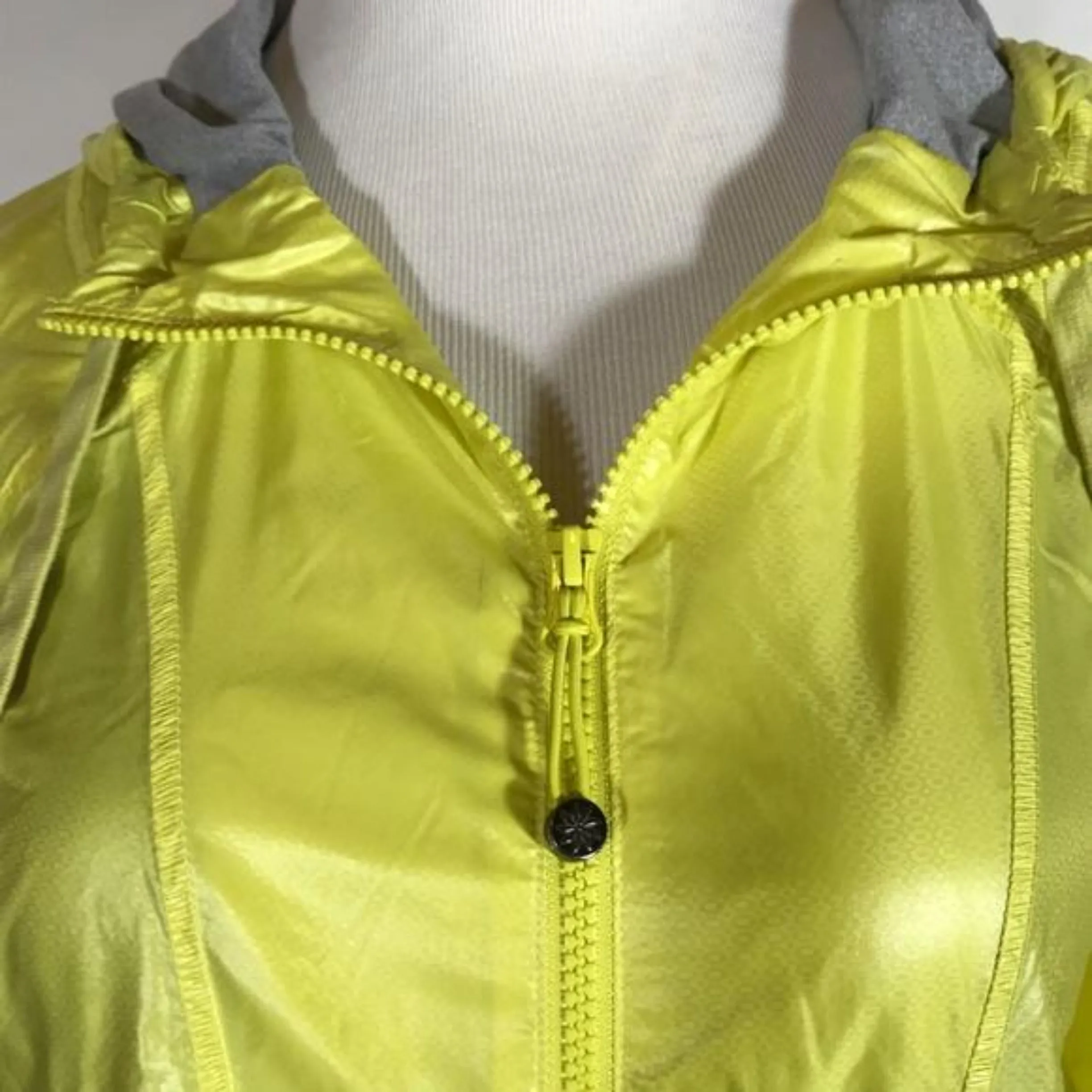 ATHLETA Yellow Packable Indio Anorak Lined Windbreaker Size L NWT