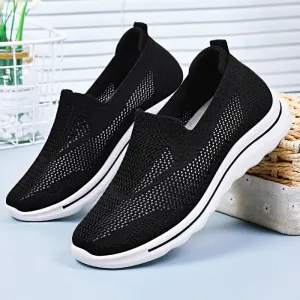 Breathable Mesh and Memory Foam Men's Slip-On Sneakers for Casual Comfort
