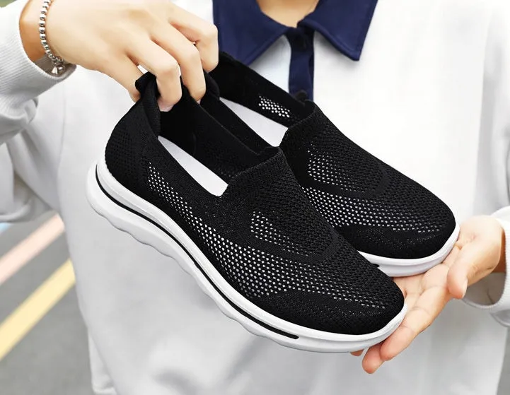 Breathable Mesh and Memory Foam Men's Slip-On Sneakers for Casual Comfort