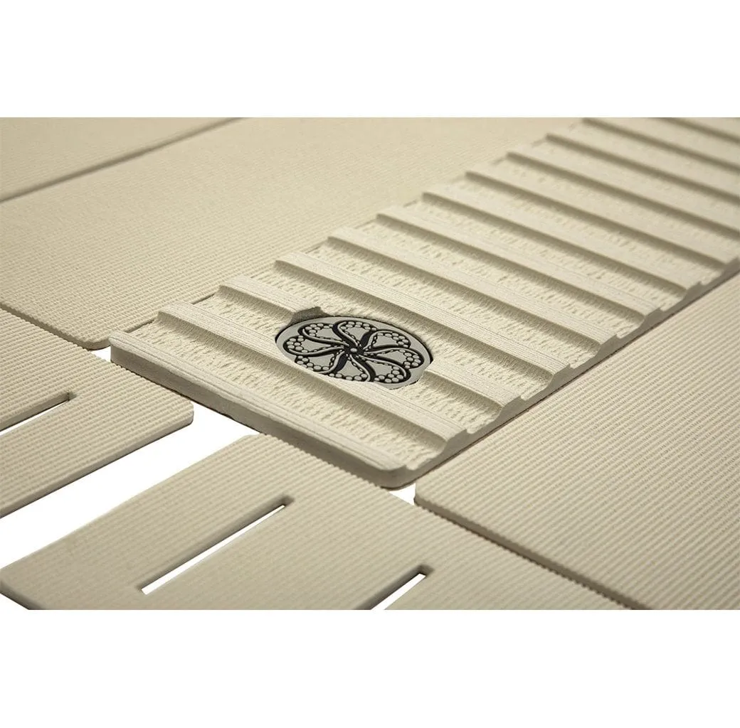 Chippa Wilson Front Deck - Cream