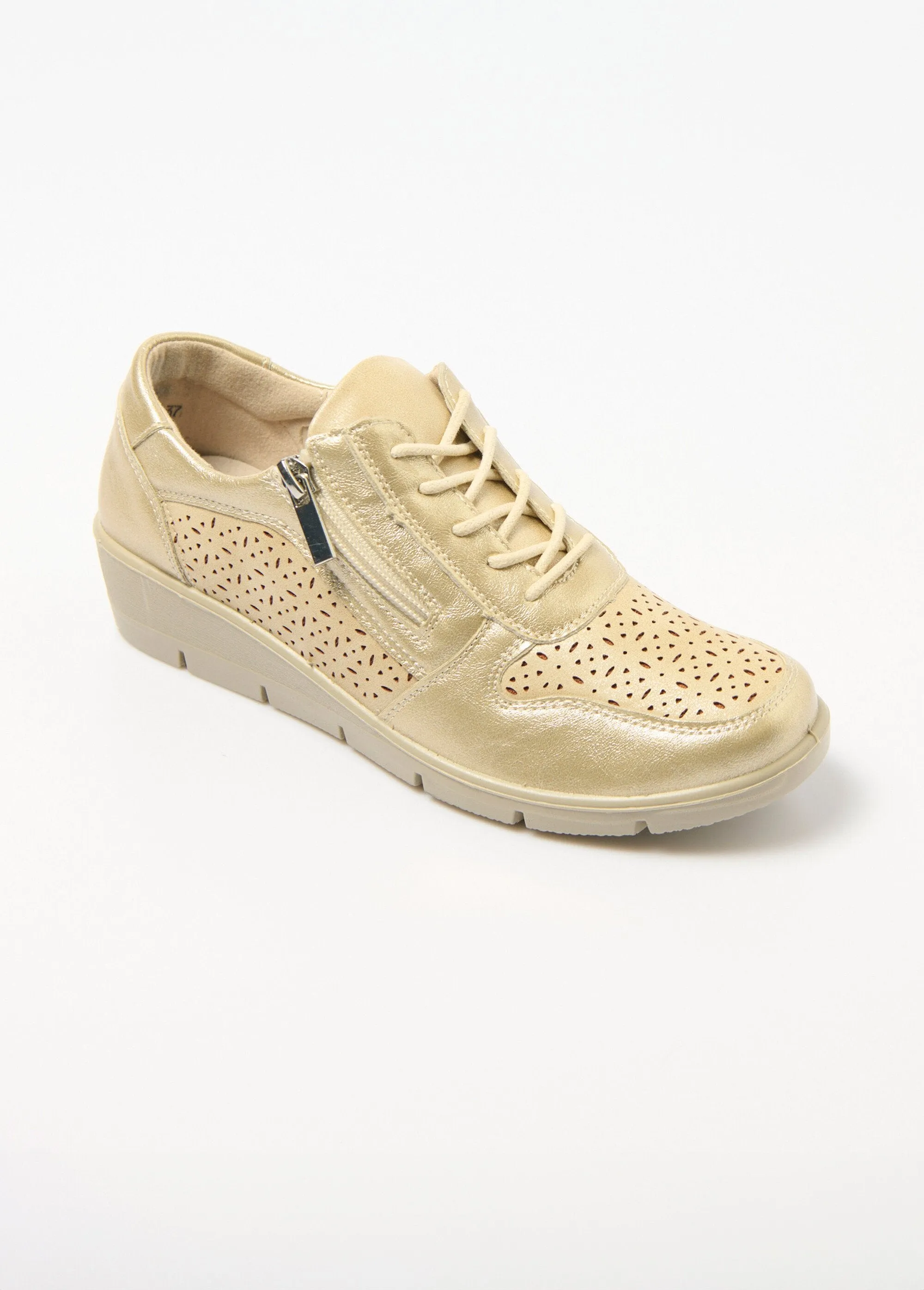Comfort width zipped sneakers