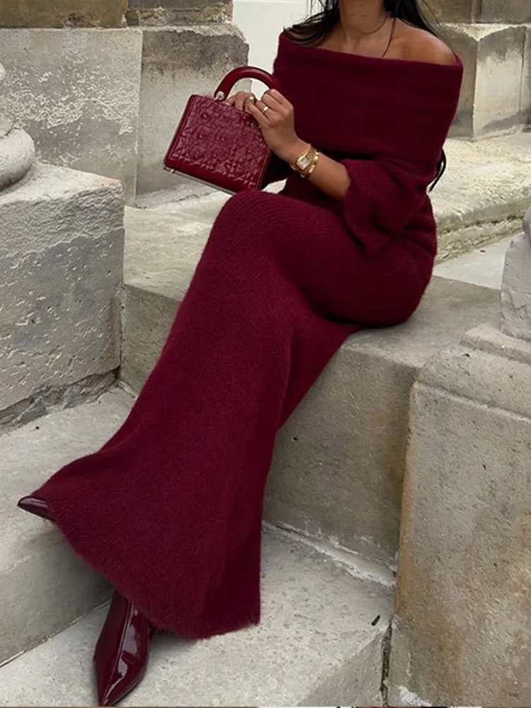 Elegant Off-Shoulder Slim-Fit Knitted Maxi Dress with Refined Charm