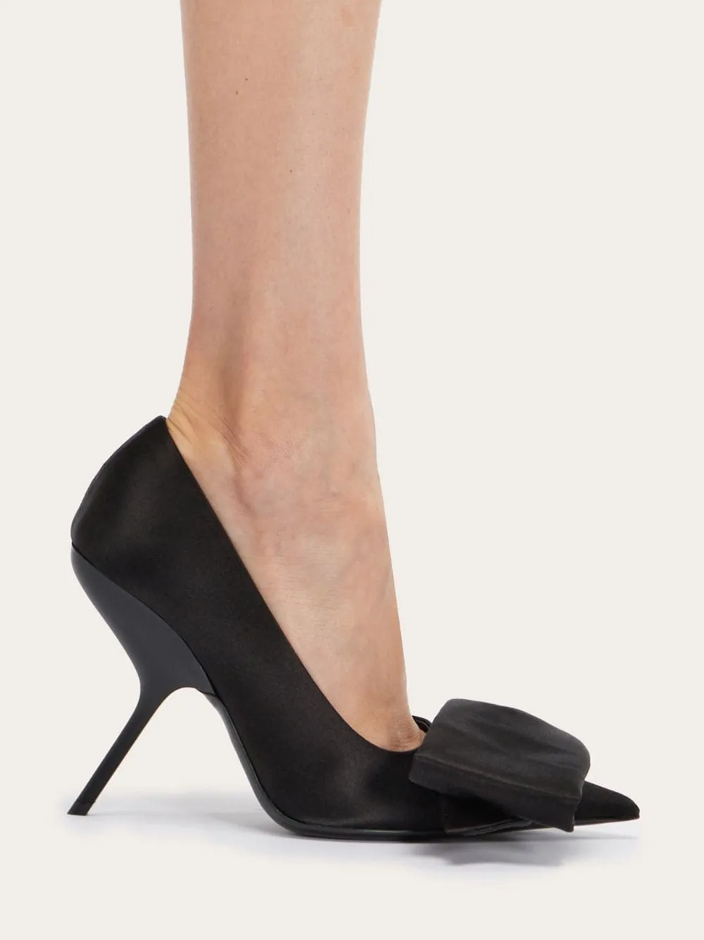 Erica Bow-Detailed Satin Pumps