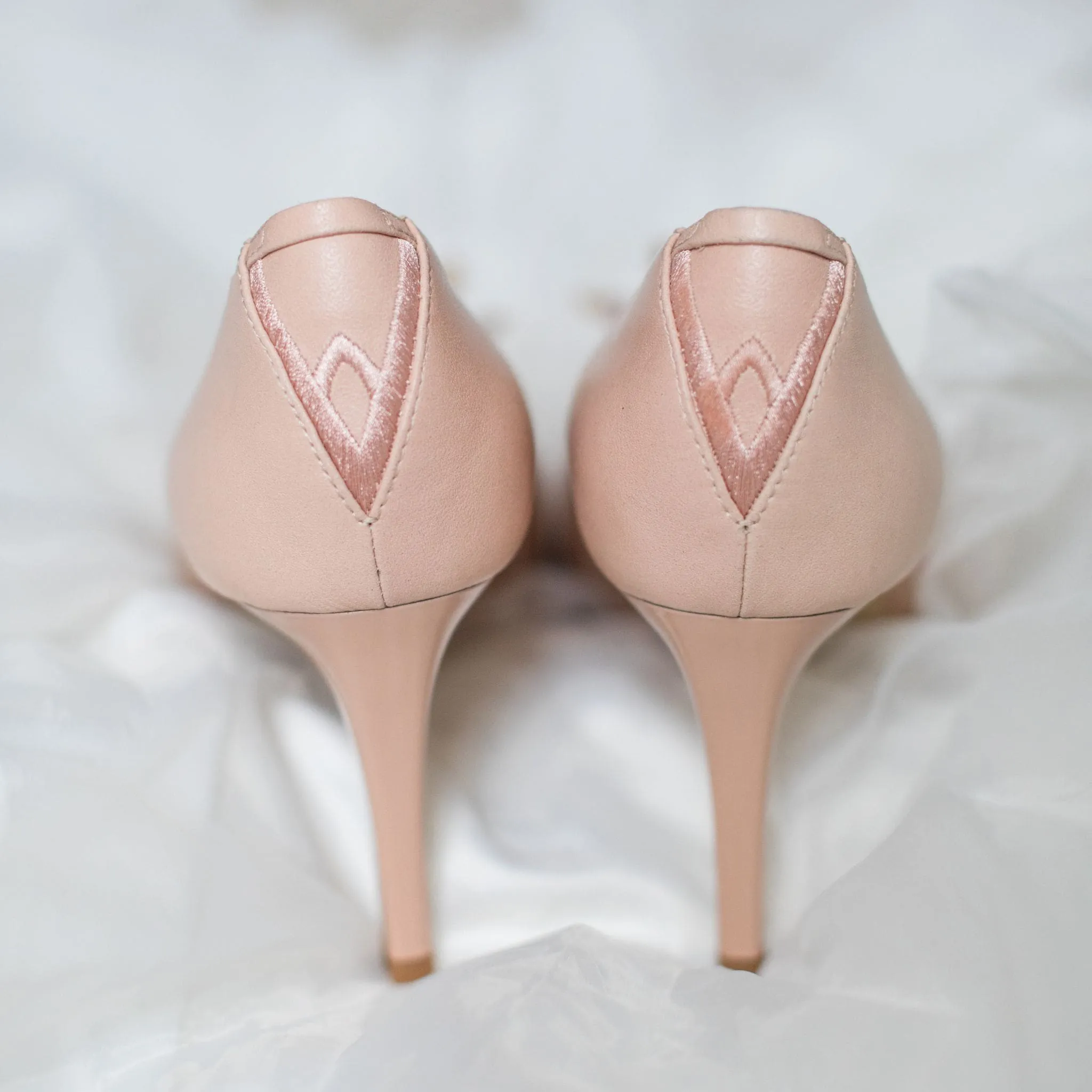 FRIDA POINTED TOE PUMP
