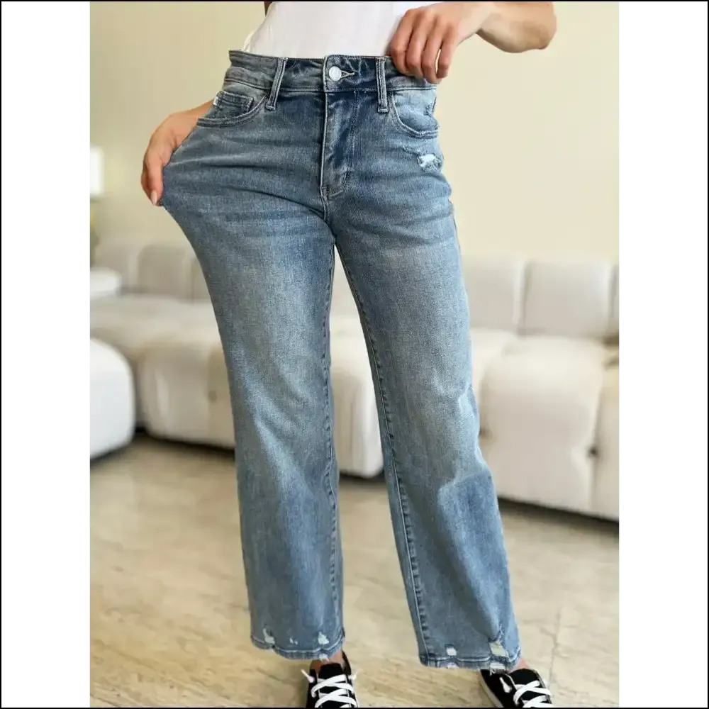 Judy Blue Distressed Straight Jeans: the Only Friend that Always Fits! 😂👖