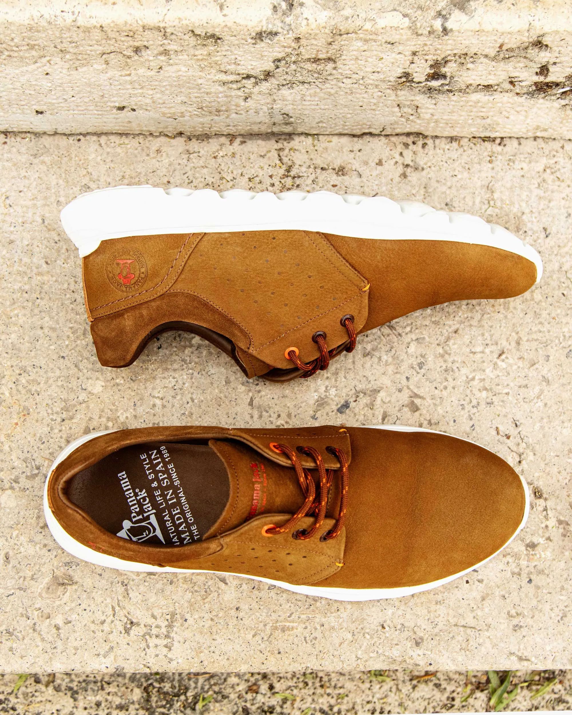 Julius C25 Nobuck Cuero