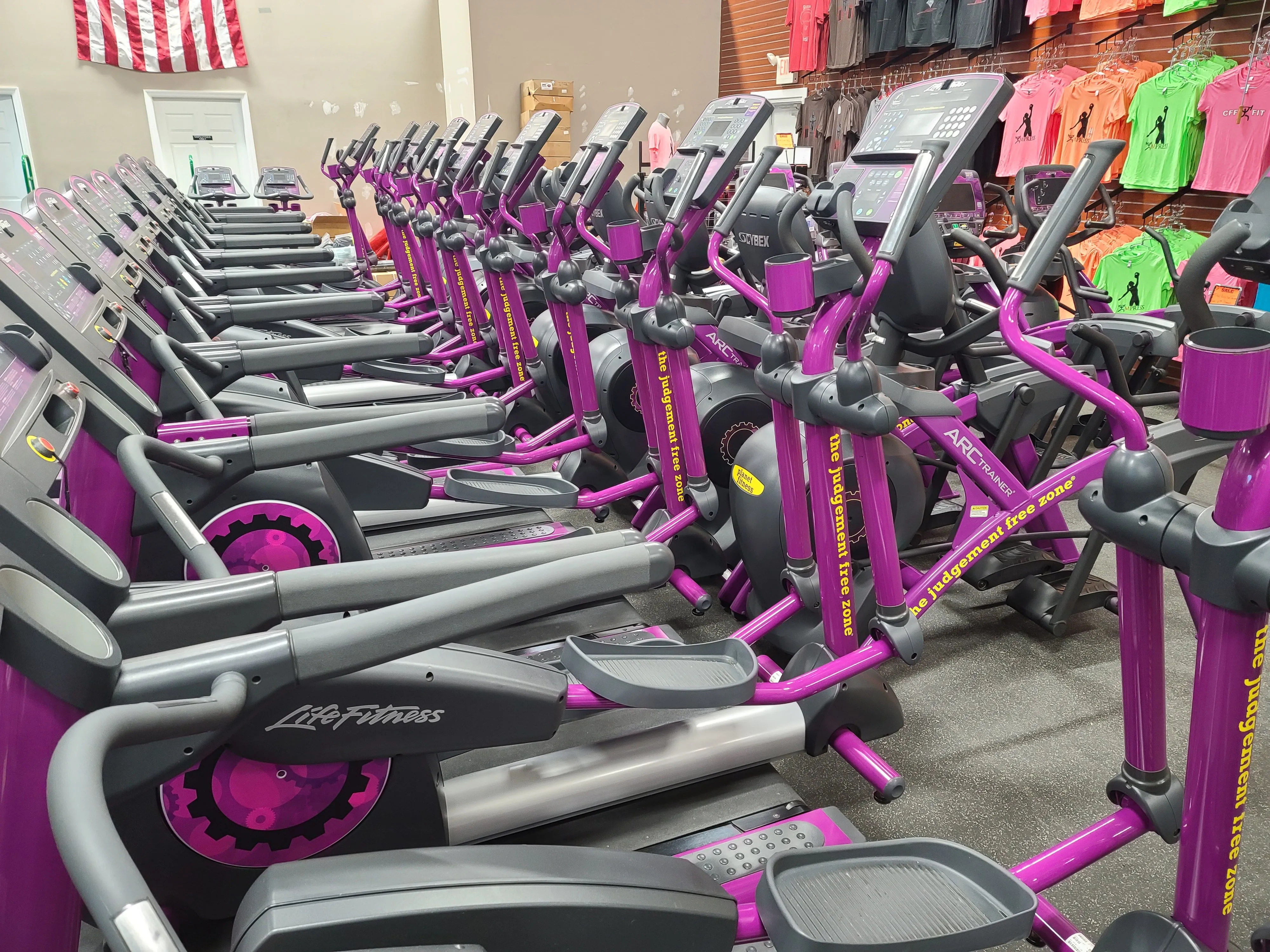 Life Fitness Integrity Series CLSX Elliptical Cross-trainer