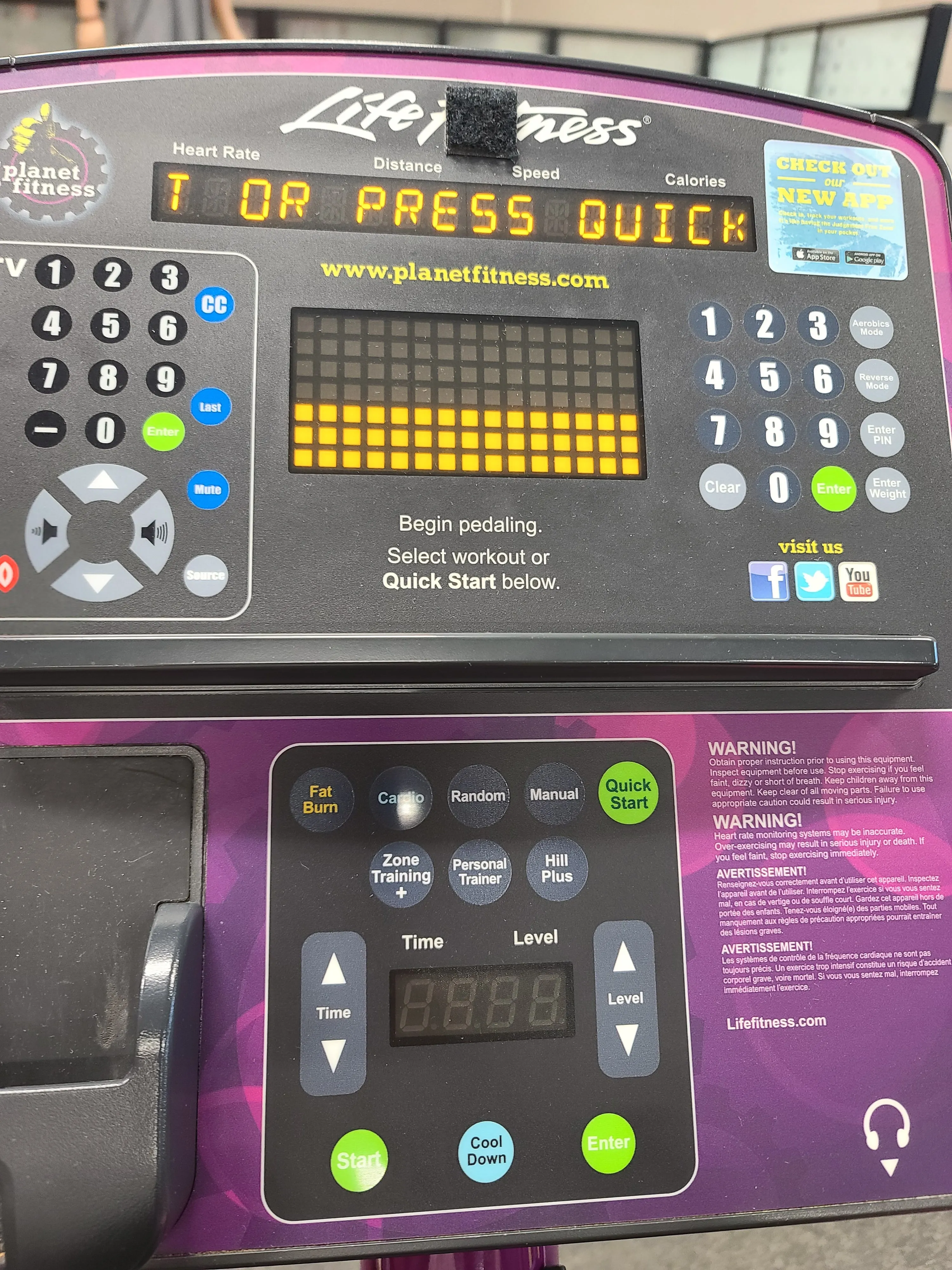Life Fitness Integrity Series CLSX Elliptical Cross-trainer