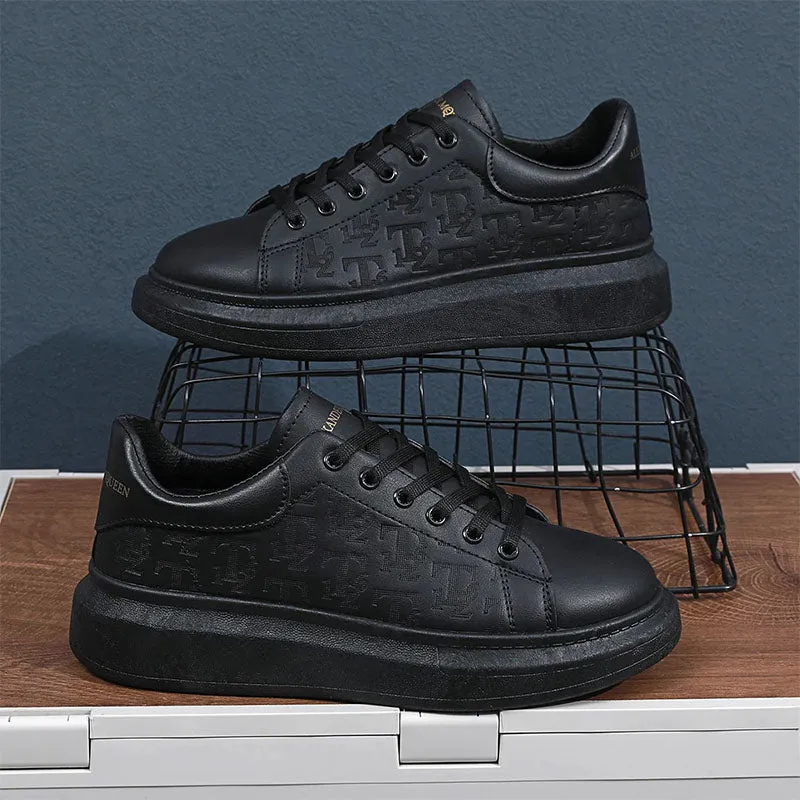 Low-top sneakers