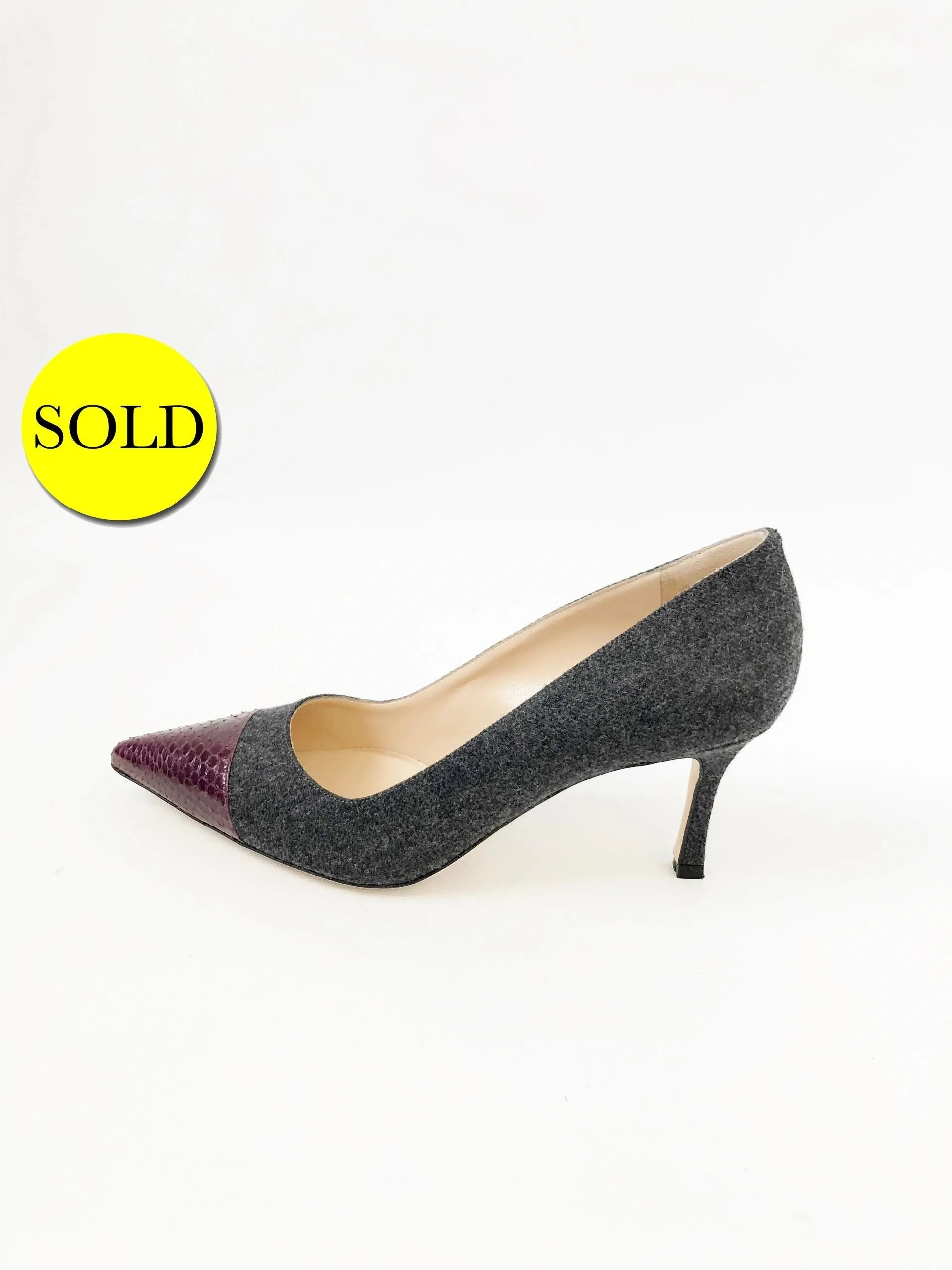 Manolo Blahnik Grey Cap-Toe Pump Size 37 It (7 Us)