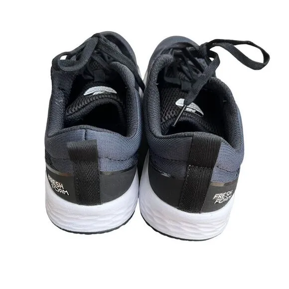NEW BALANCE WOMENS ARISHI RUNNING SHOE - BLACK size 8
