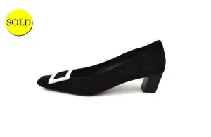 NEW Roger Vivier Black Suede Buckle Pump Size 40 It (10 Us)