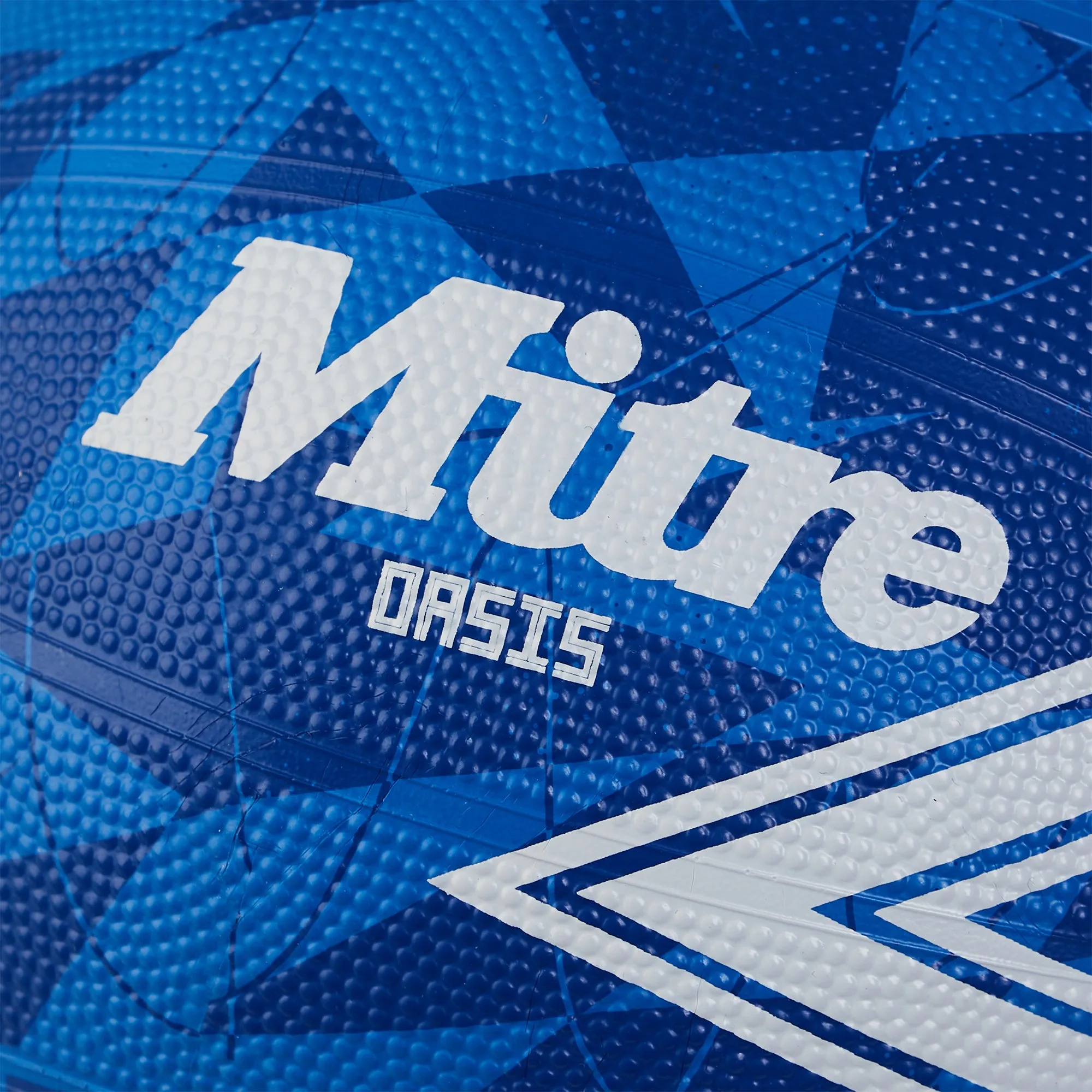 Oasis 18 Panel Netball