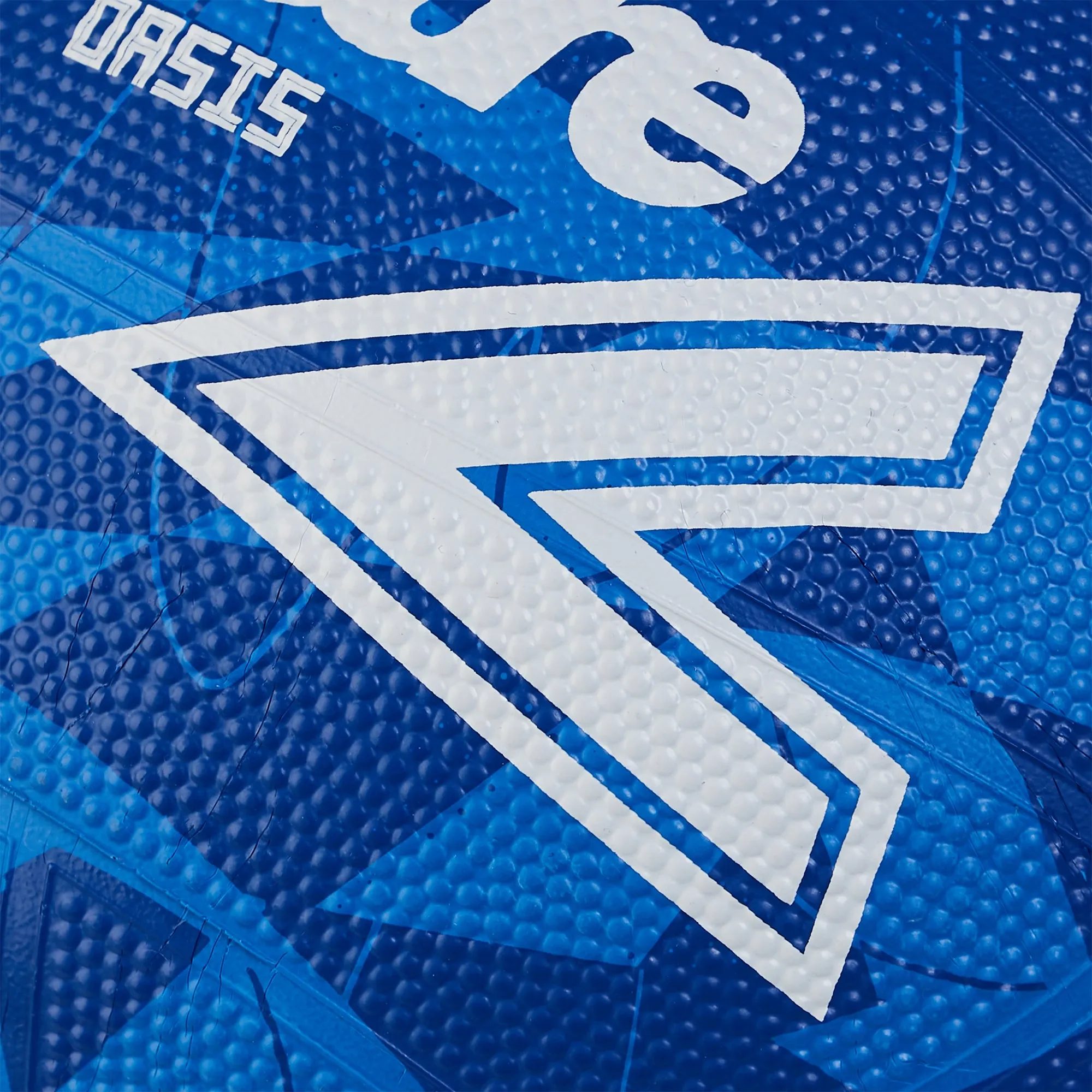 Oasis 18 Panel Netball