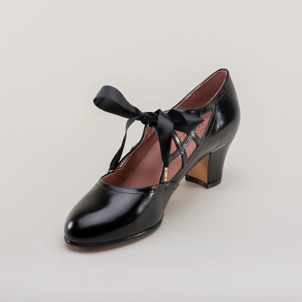 Parker Vintage Spiderweb Pumps (Black)