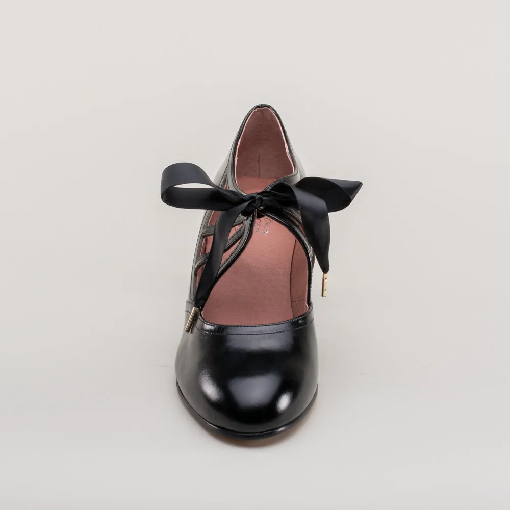 Parker Vintage Spiderweb Pumps (Black)