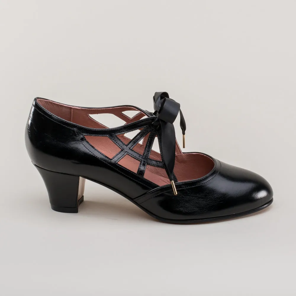 Parker Vintage Spiderweb Pumps (Black)