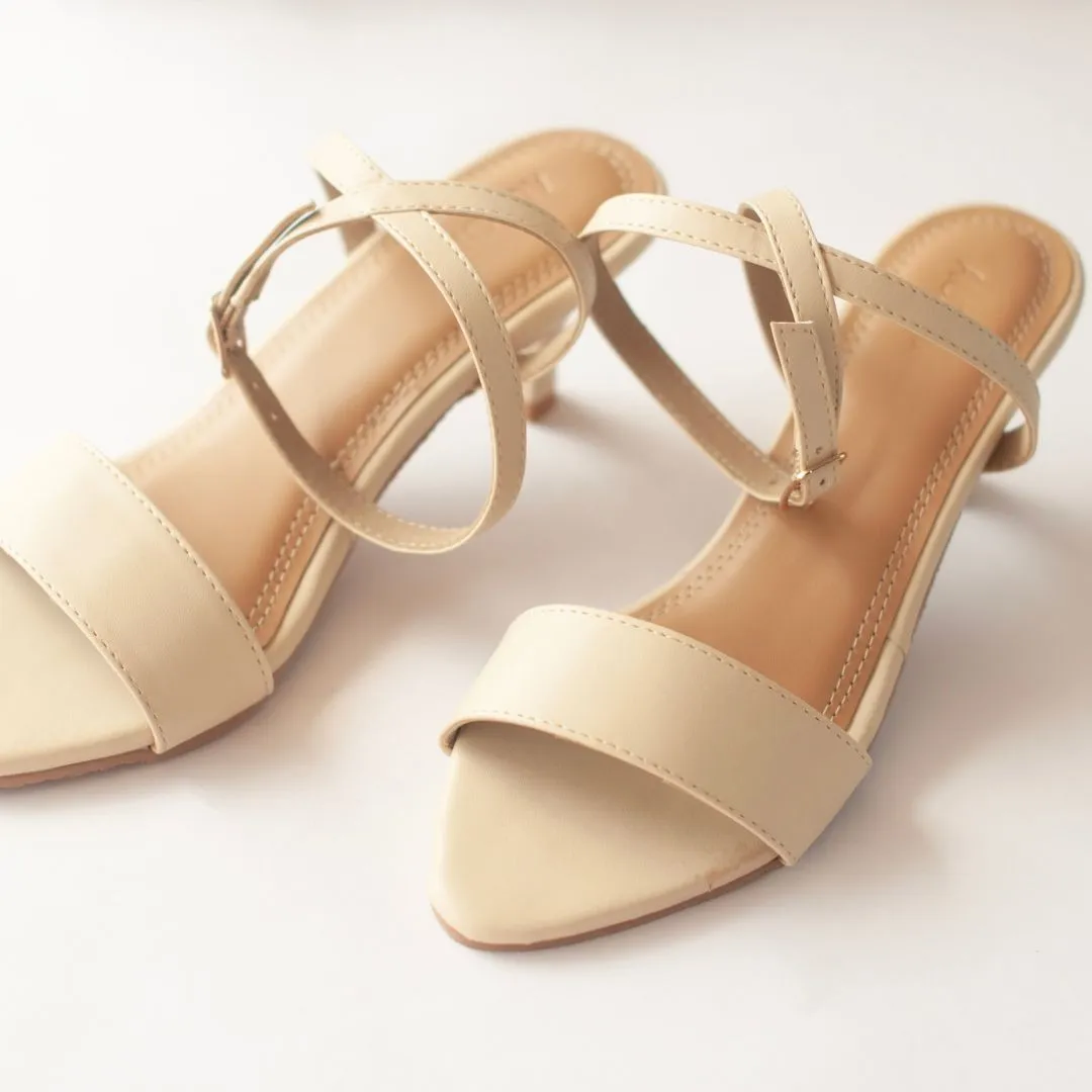 Pointed Toe Cream Kitten Heels
