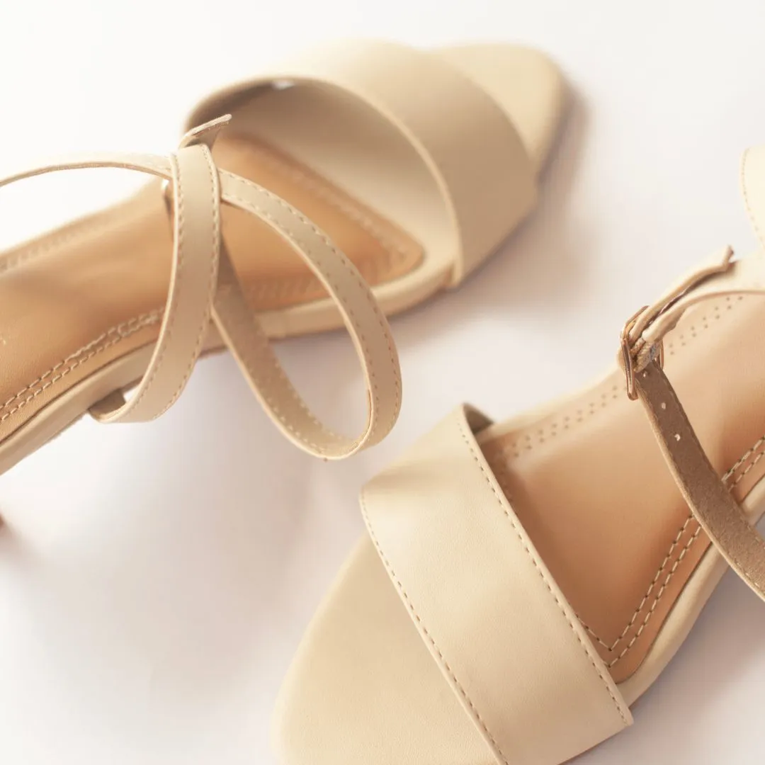 Pointed Toe Cream Kitten Heels