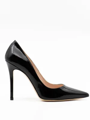 Pumps115 in black patent