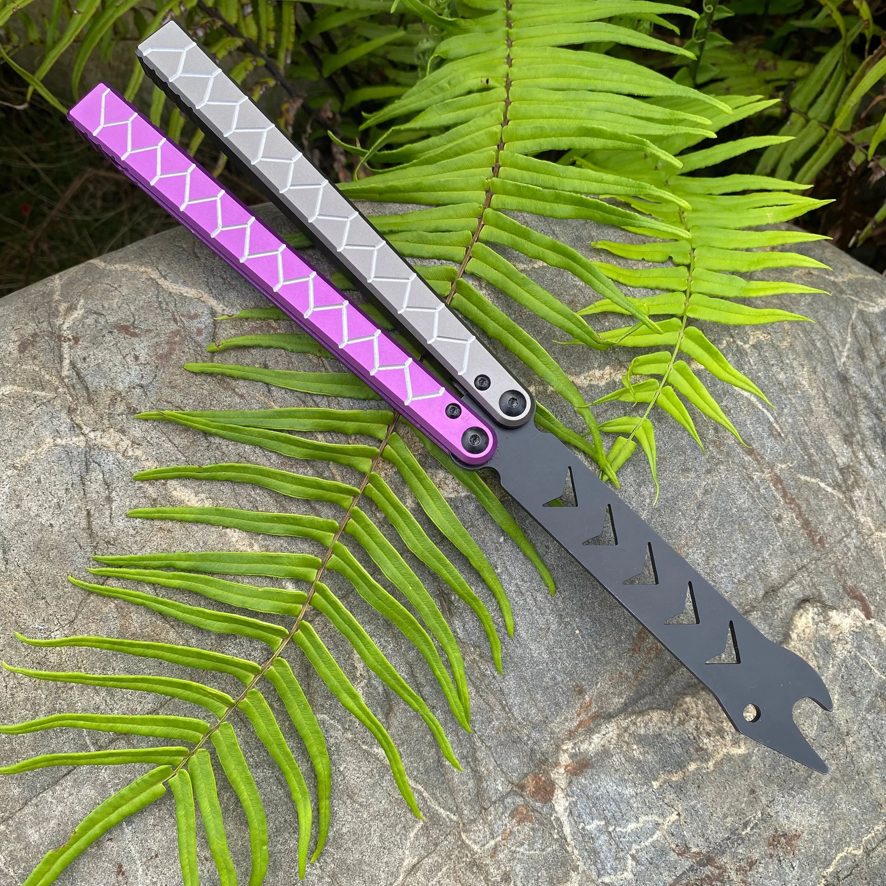 Purple Grey Snakelike Butterfly Knife