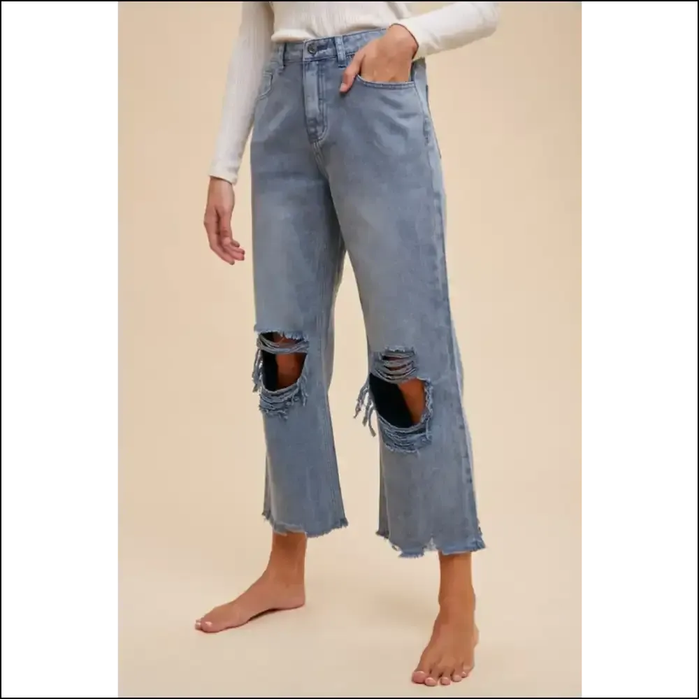 Rock your Look: Meet Annie Wear Distressed Raw Hem Jeans, Attitude Included! 😎💃