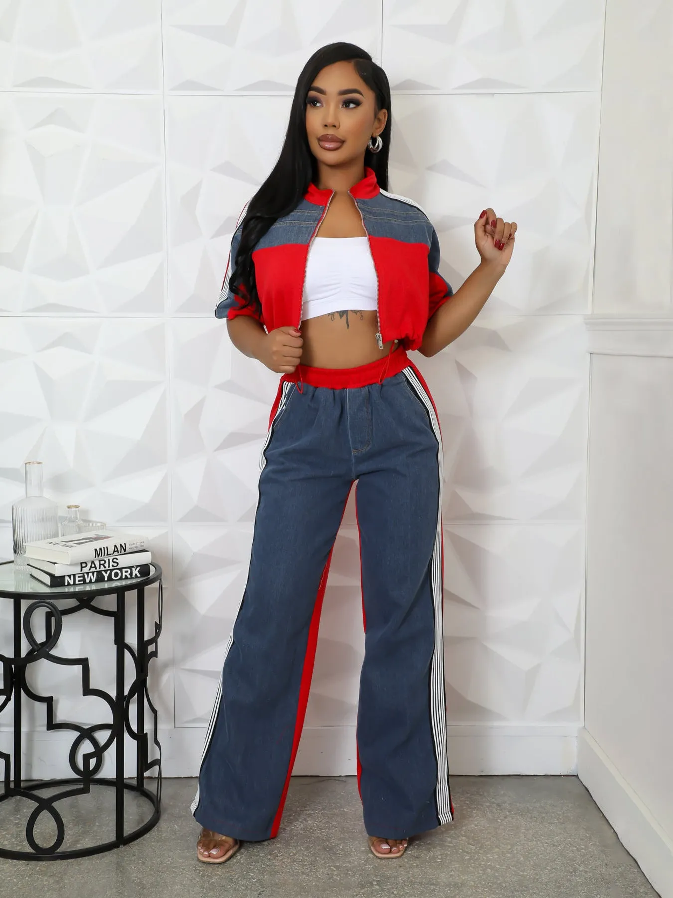 Sporty Chic Contrast Zip-Up Cropped Top and Wide-Leg Track Pants Set