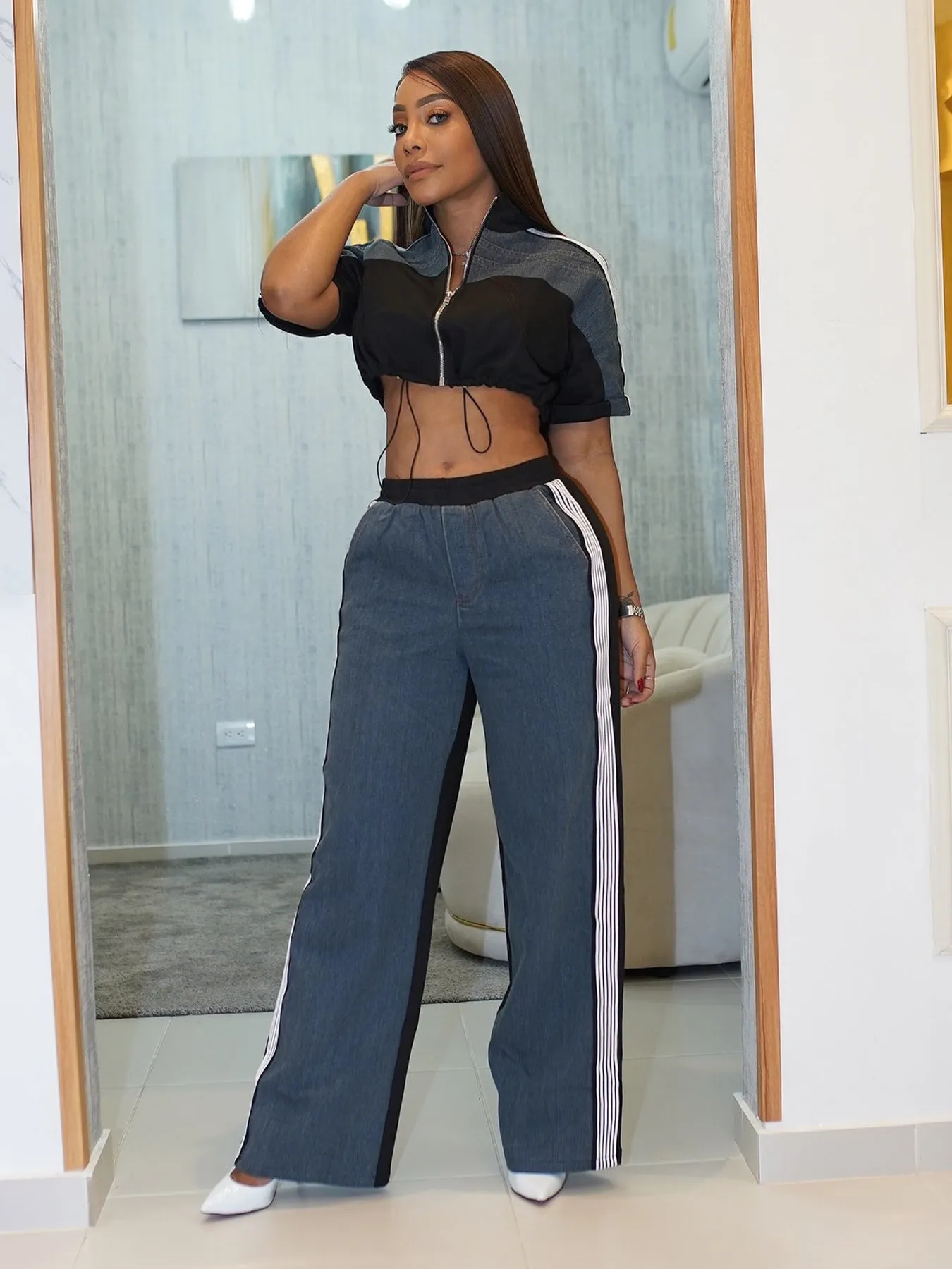 Sporty Chic Contrast Zip-Up Cropped Top and Wide-Leg Track Pants Set