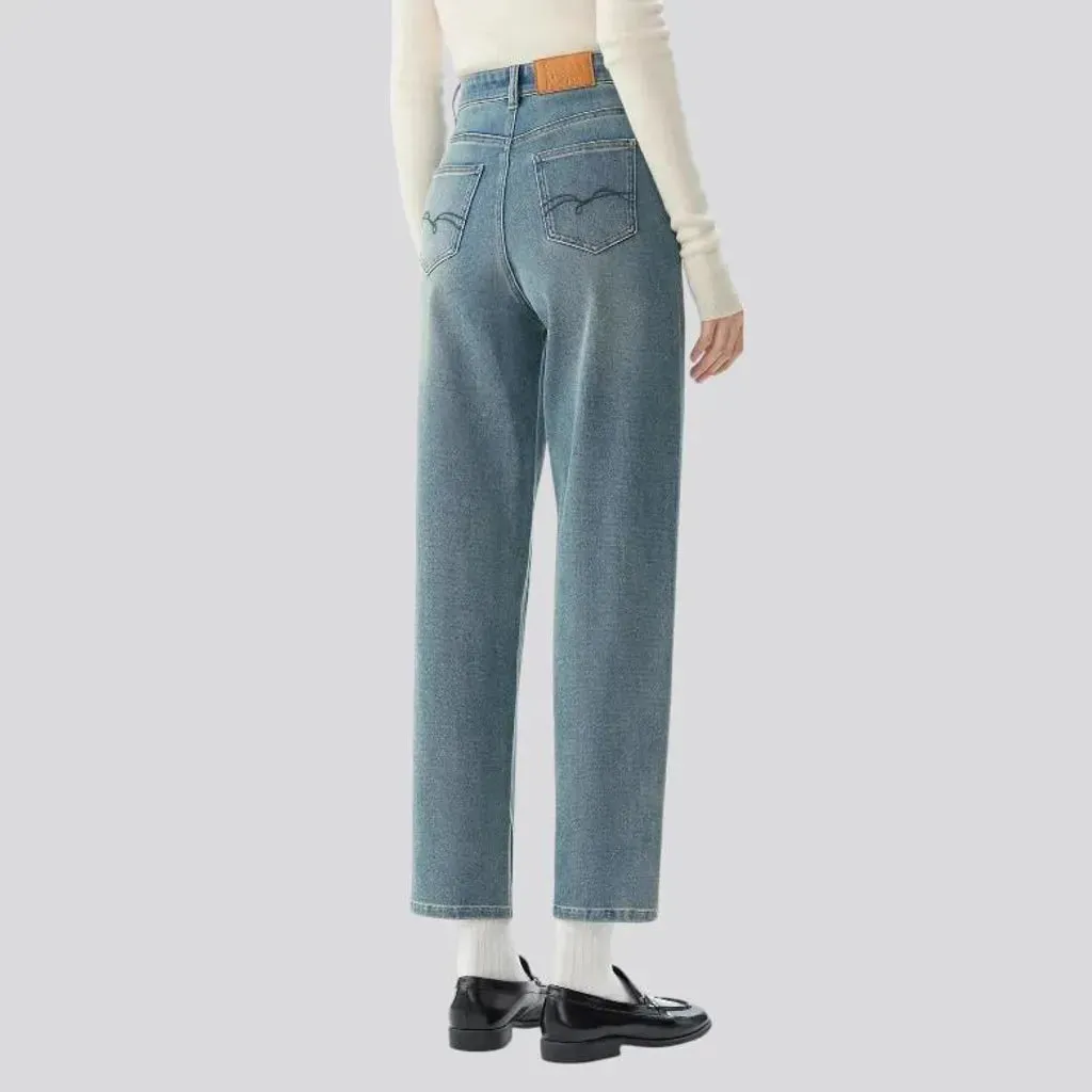 Stretchable easy-fit jeans for ladies