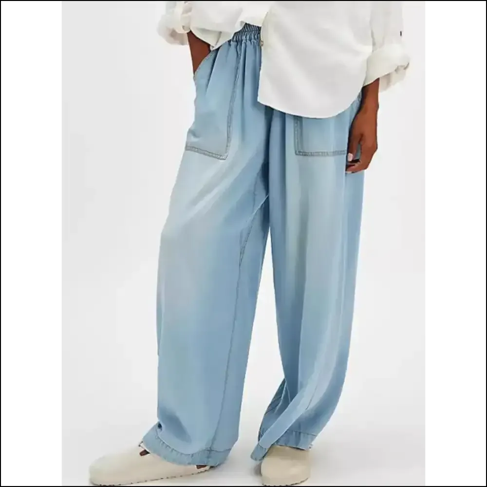 Strut your Stuff in our Chic Wide Leg Jeans - Confidence Never Looked so Good!