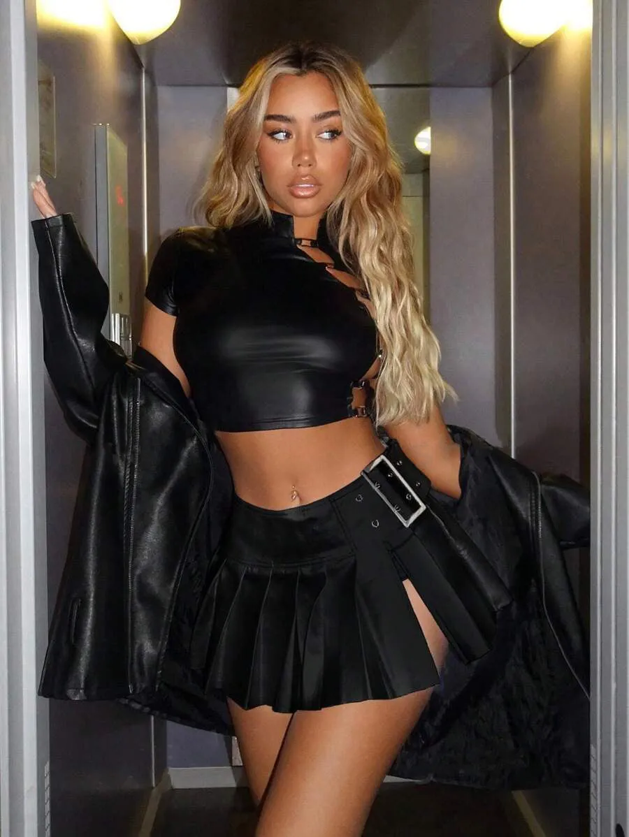 Stylish A-Line Pleated Mini PU Leather Skirt for Edgy Elegance