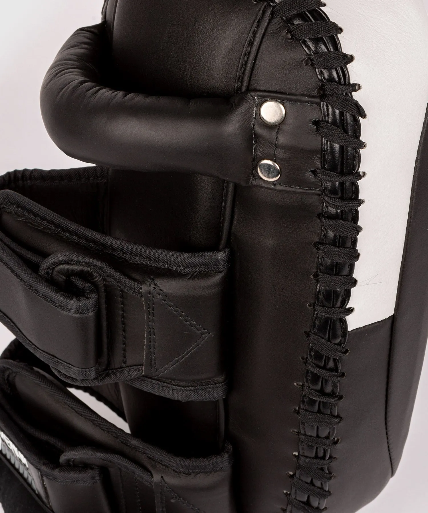 Venum Kickboxing 2.0 Microvezel Paos - Zwart/Wit