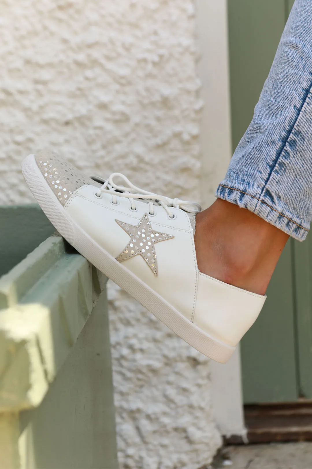 Vicki™ White   Silver Champagne Spots