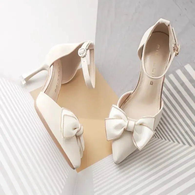 VougeVamp Women's Pointed Toe Butterfly Stiletto Heels – Elegant Medium Heel Bridal & Party Pumps