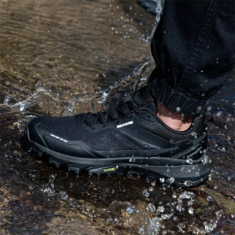 Walking sneakers for men