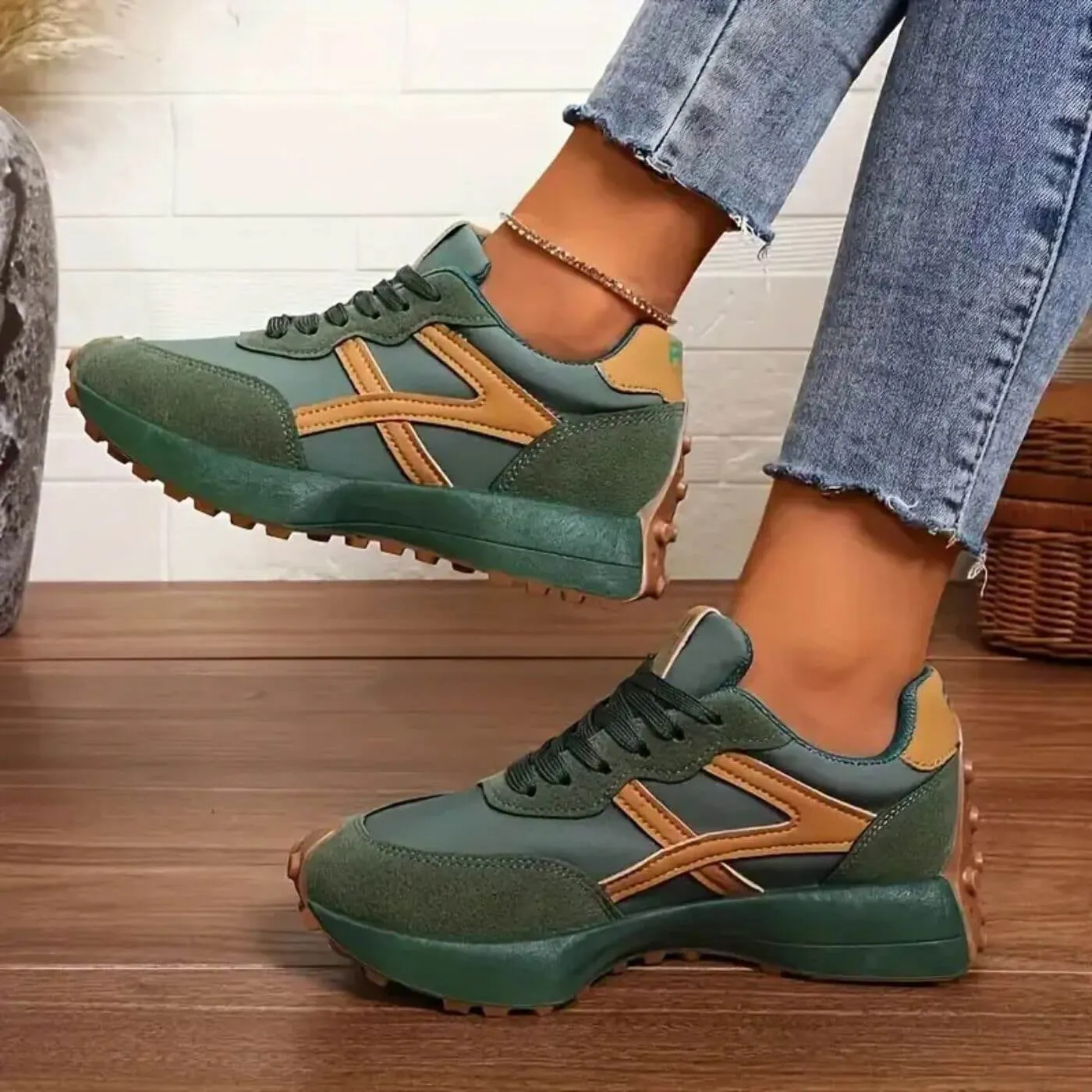 Women's Comfort Sneakers
